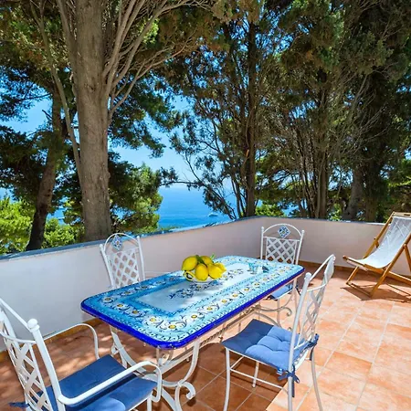 Casa Schiattarella Aparthotel Capri